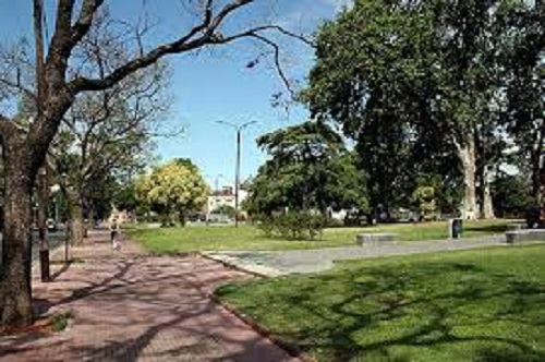PLAZA 25 DE AGOSTO